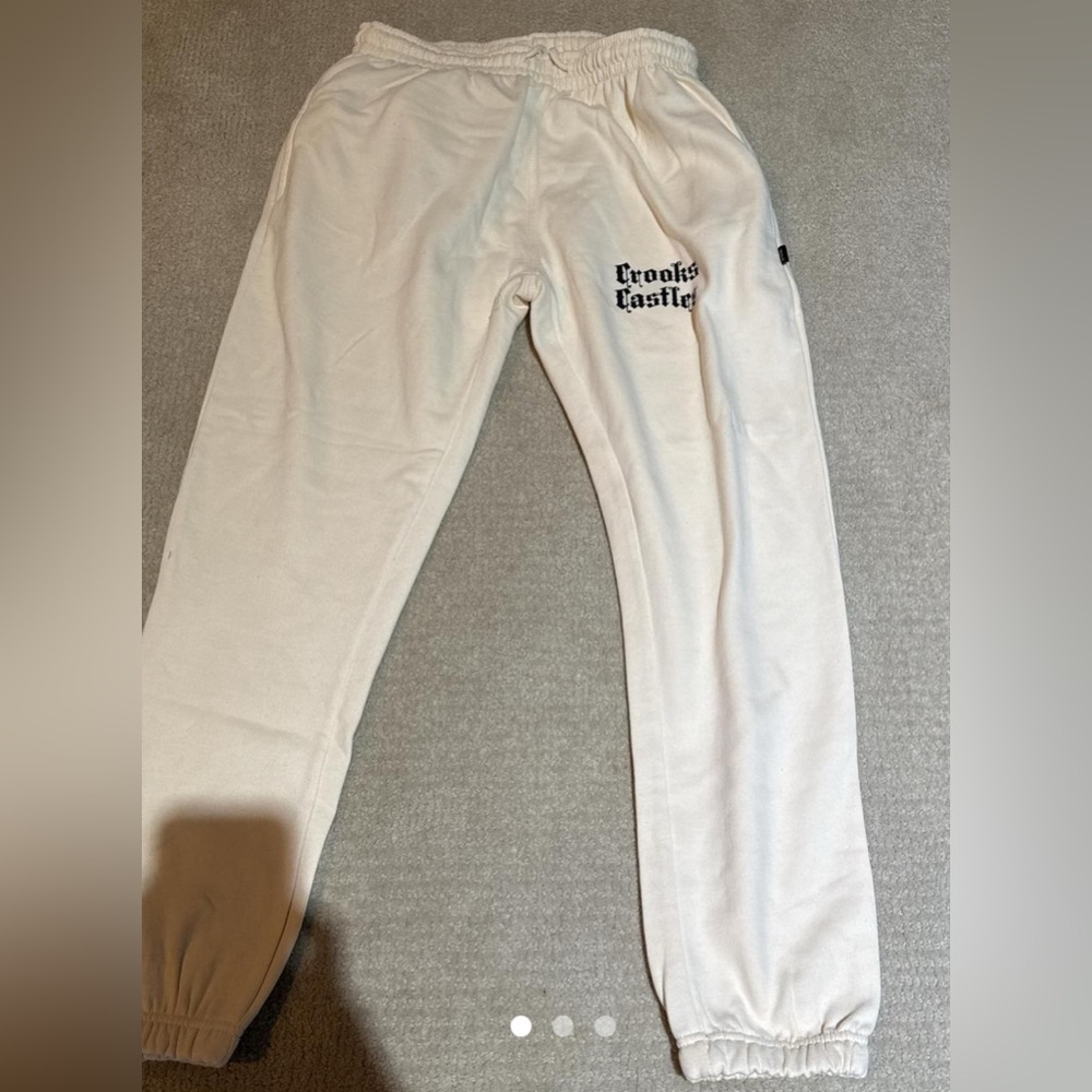 Crooks & Castles Men's White and Cream Joggers
